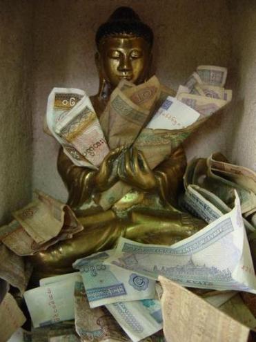 theworld2002-1019791500-buddha-money1