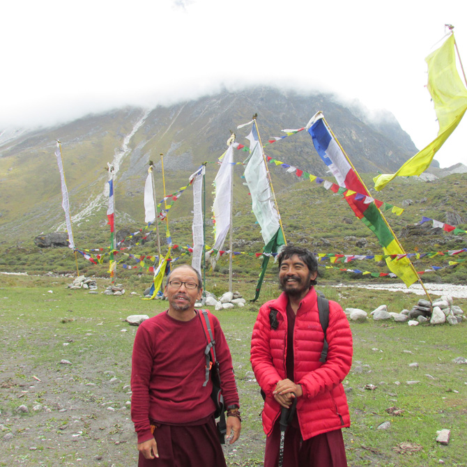 mingyur-rinpoche-and-lama-tashi